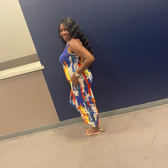 New! Color Splash Scrunch Fitted Dress - Picture 11 of 12